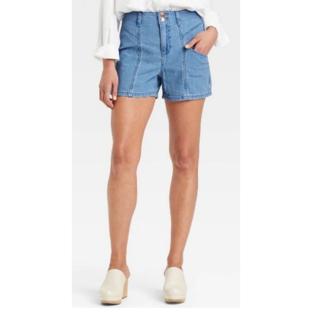 NEW Universal Thread High Rise Midi Shorts